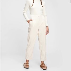 Gap off white corduroy joggers